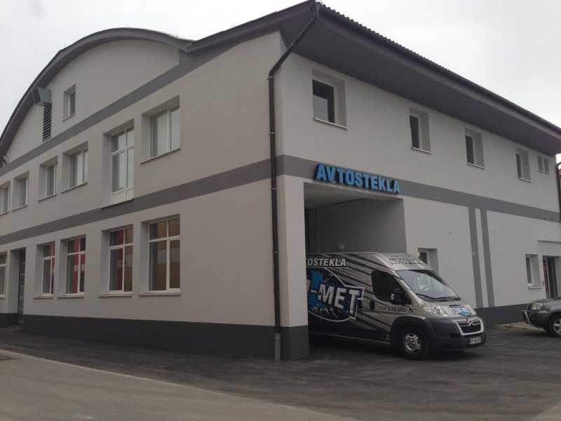 Menjava vetrobranskega stekla