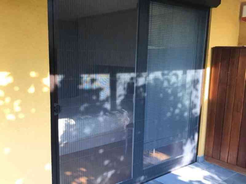 Komarniki za balkonska vrata